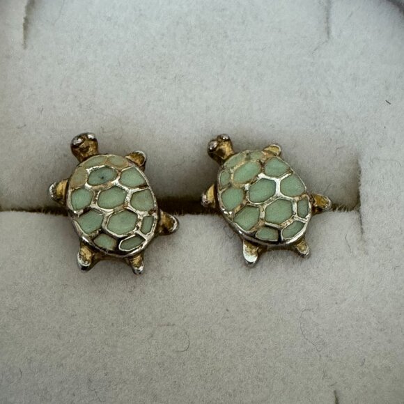 Vintage nautical stud earrings - Tiny turtles - Mint green - Picture 1 of 4